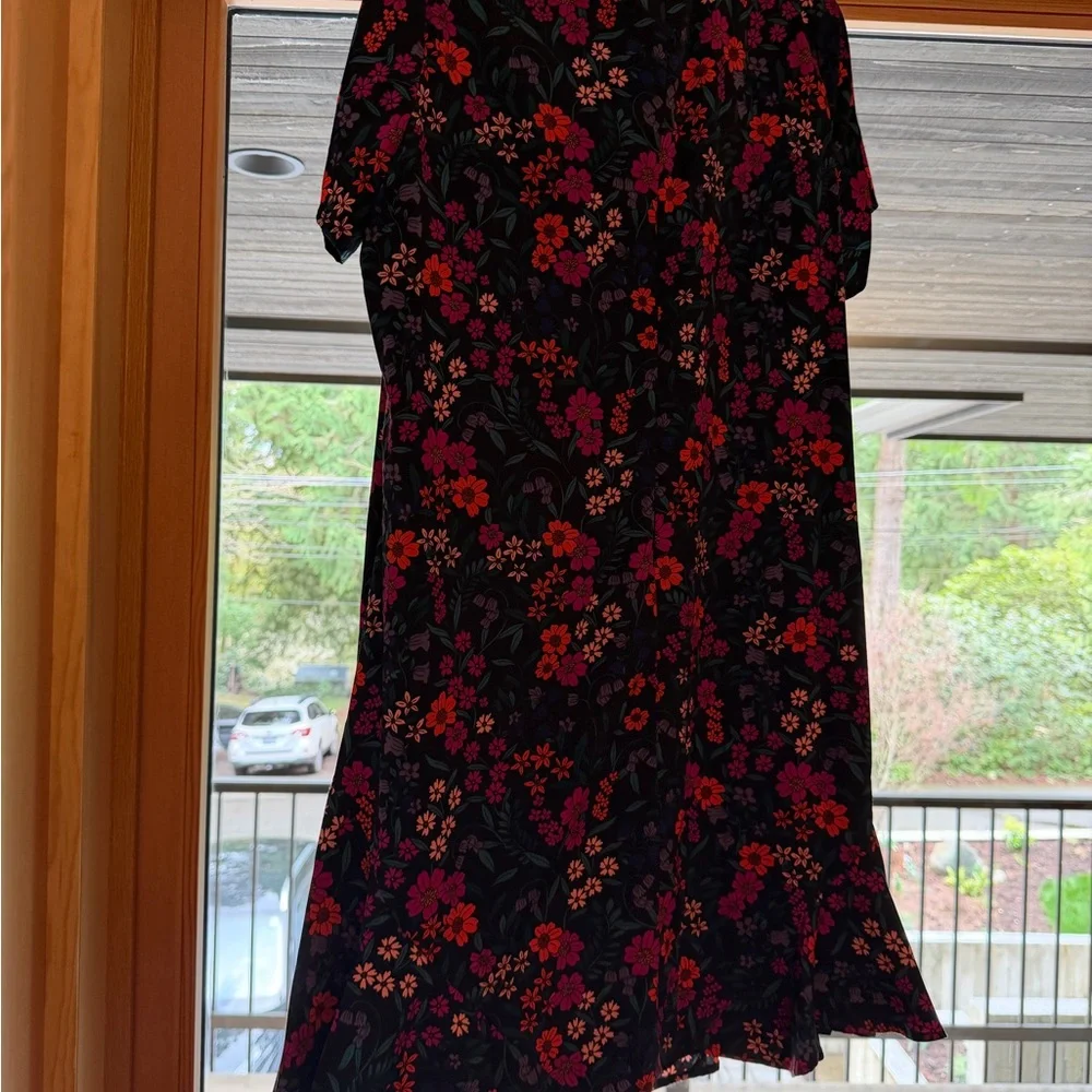 CeCe Black Midi Dress with Pink and Orange Floral Pattern - Picture 7 of 8